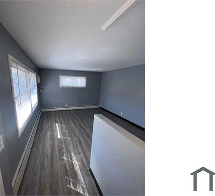 4th image of 1952 Maryland Ave E APT 1
