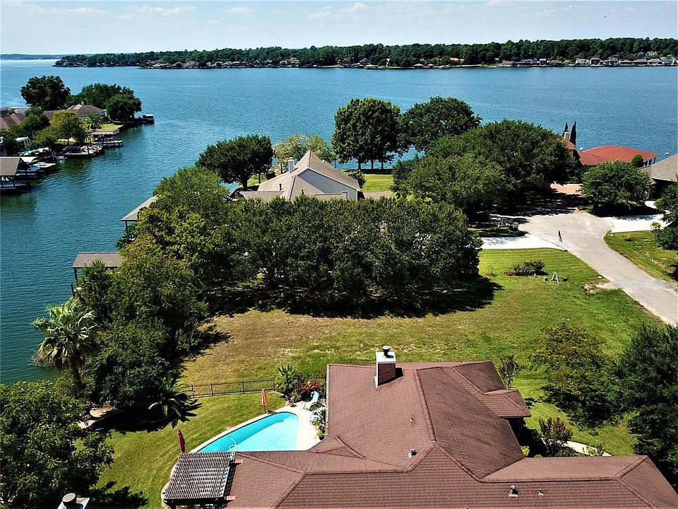 1st image of 13648 Shoreline Dr