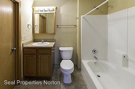 5th image of 3888 Long Dr APT 5