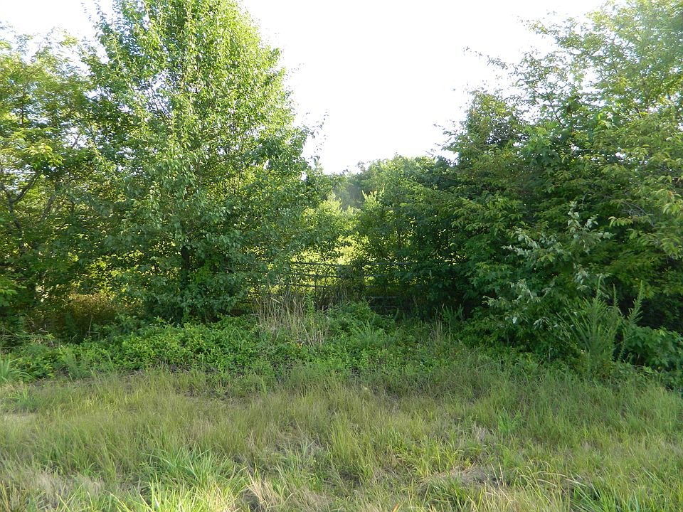 2nd image of 9881 N Green Hwy #301