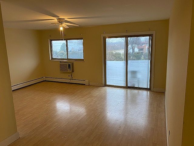 1st image of 673 E Fullerton Ave APT 204