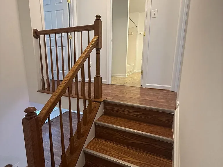 1554 Beverly Ct — Photo 19