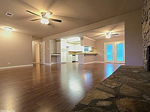 5th image of 107 Westhill Ln