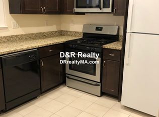 5 Upland Rd #8, Cambridge, MA 02140