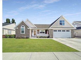 820 G St, Baker City, OR 97814