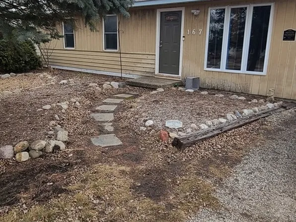 167 Skyline Dr, Carpentersville, IL 60110