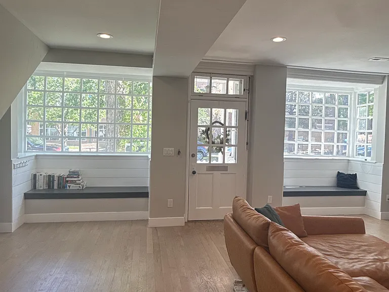 2817 W 33rd Ave — Photo 20
