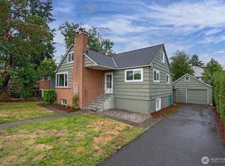 10625 17th Ave SW, Seattle, WA 98146