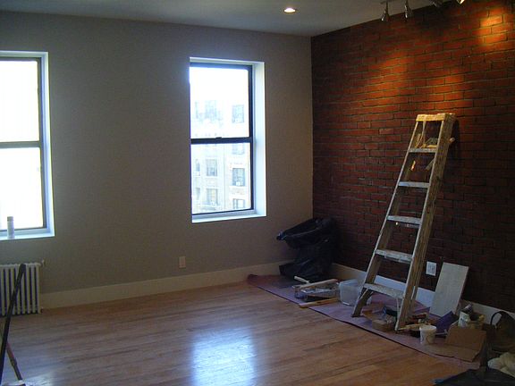 5th image of 25 Fort Washington Ave APT 1g