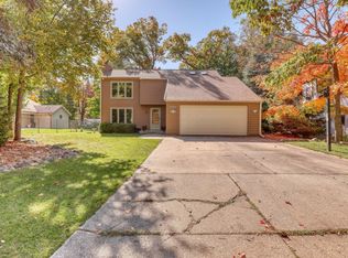 13053 W Lancaster Ave, Butler, WI 53007