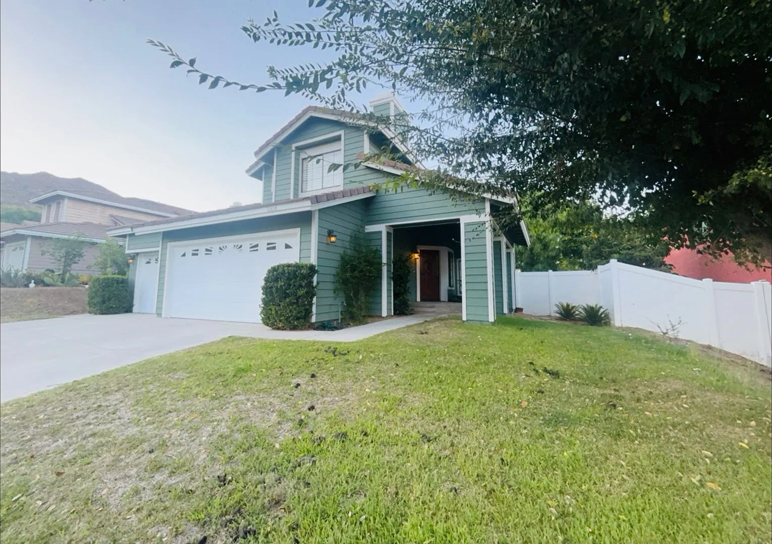 Hidden Springs Executive Home!! Available Now!! — Photo 2