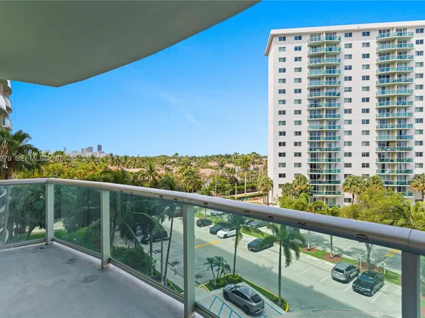 19390 Collins Ave, Sunny Isles Beach, FL