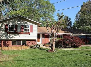 7729 Arlen St, Annandale, VA 22003