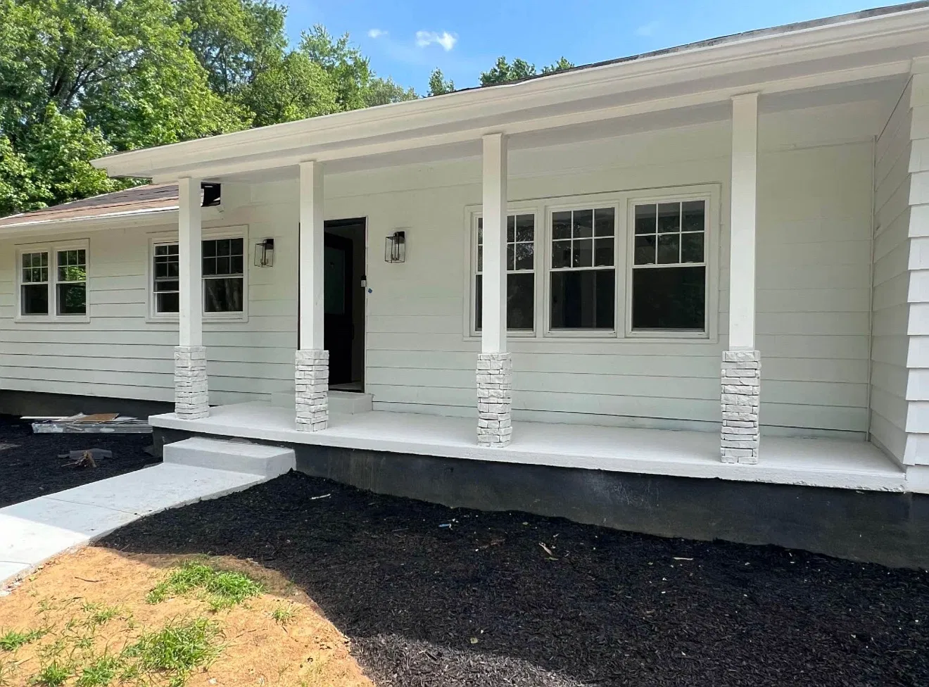 2238 Lockwood Chapel Rd — Photo 1