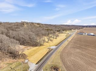 2286 Bluff Rd, Sidney, IA 51652