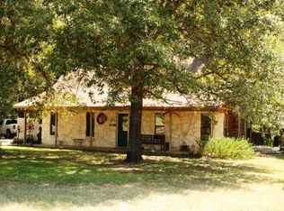 1051 Vz County Road 3510, Wills Point, TX 75169