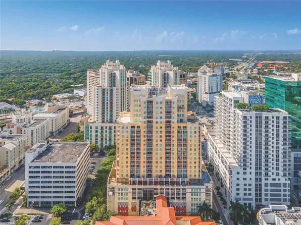 7355 SW 89th St APT 723N, Miami, FL 33156