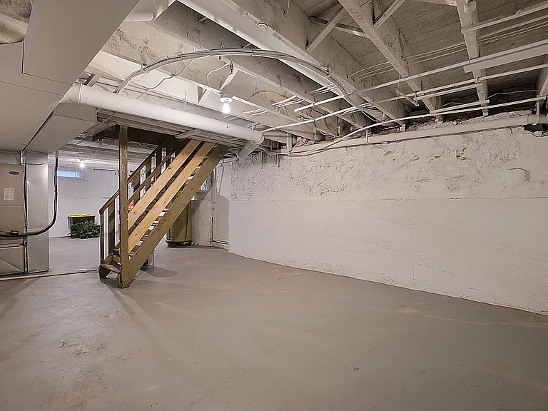 1015 N 5th St — Photo 22