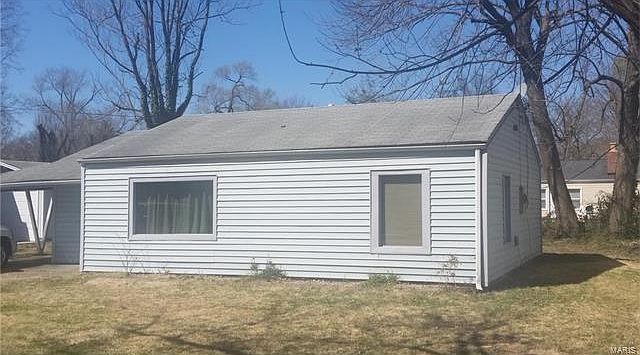 1st image of 117 Paul Ave