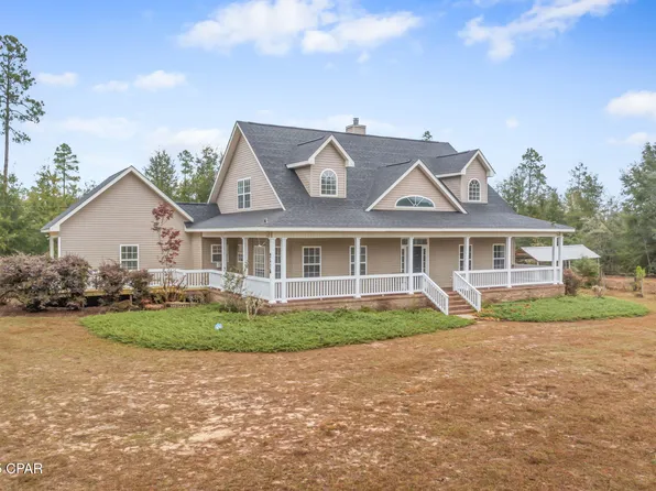 2415 Finch Cir, Chipley, FL 32428