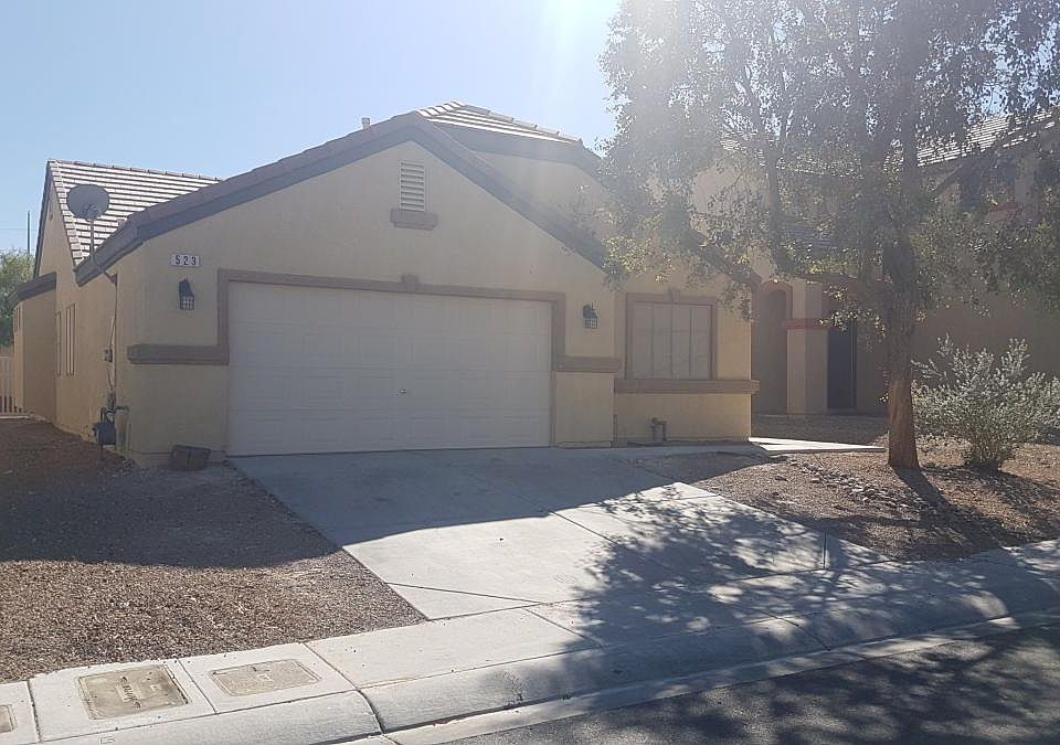 1st image of 523 Blackbird Knoll Ct