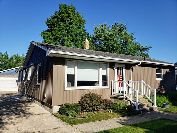 5th image of 607 N Lavinia St