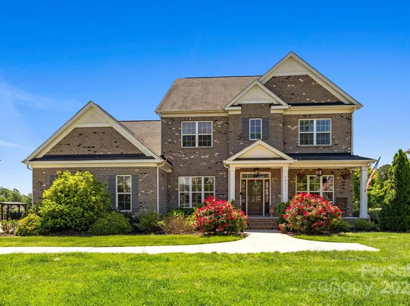 10517 Sable Cap Rd, Mint Hill, NC 28227