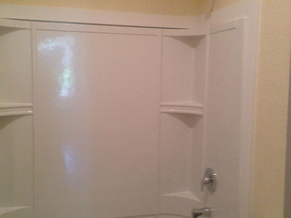 4th image of 728 S Ingraham Ave APT 2