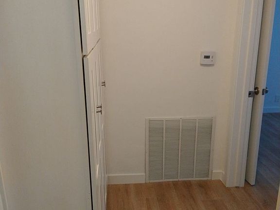 4th image of 2510 Pacific Ave APT 1
