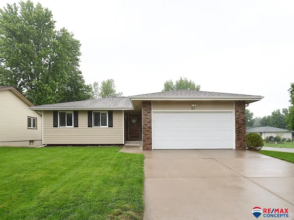 4201 Jacquelyn Dr, Lincoln, NE 68516