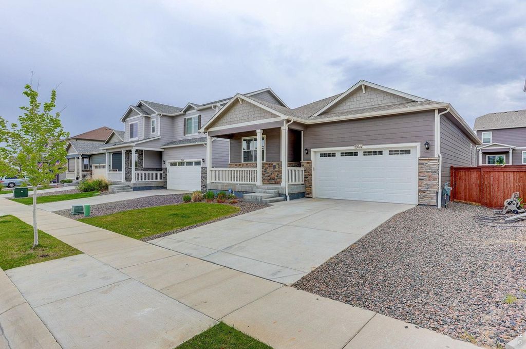 1944 Thundercloud Dr