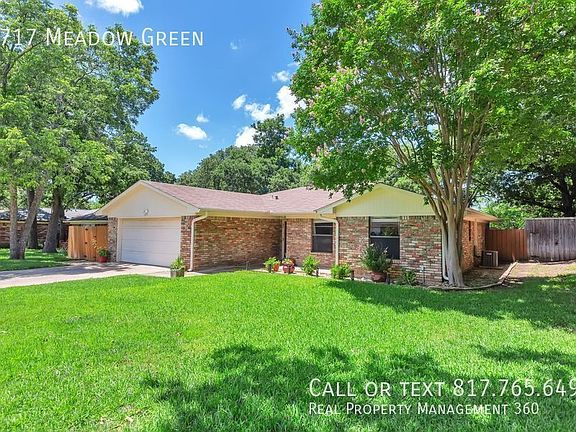 3rd image of 2717 Meadow Grn
