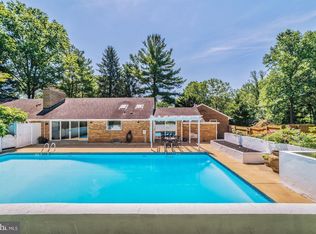 9502 Laurlin Ct, Vienna, VA 22182