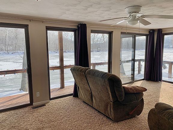 5th image of 9380 Shady Ln