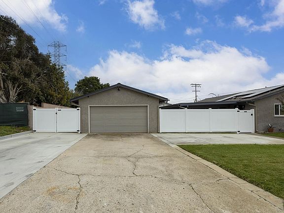 4th image of 4383 Mount Castle Ave