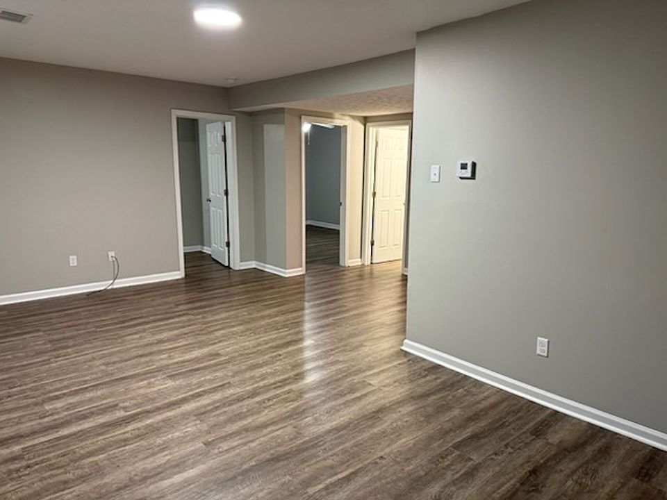 1st image of 184 S Killarney Ln APT 6
