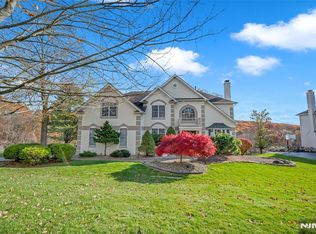 24 Vista Dr, Flanders, NJ 07836