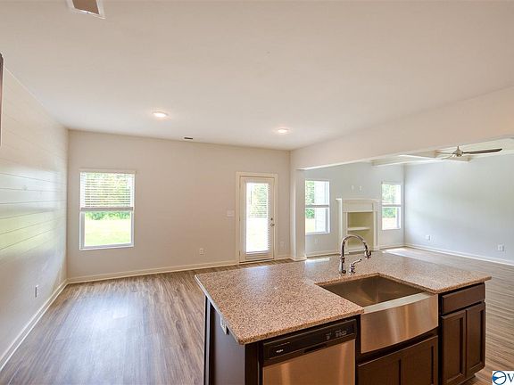 5th image of 608 Southfield Ln