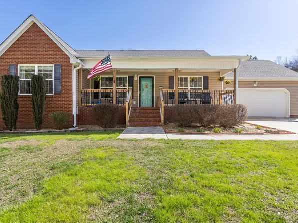 1723 Garretts Chapel Rd, Chickamauga, GA 30707