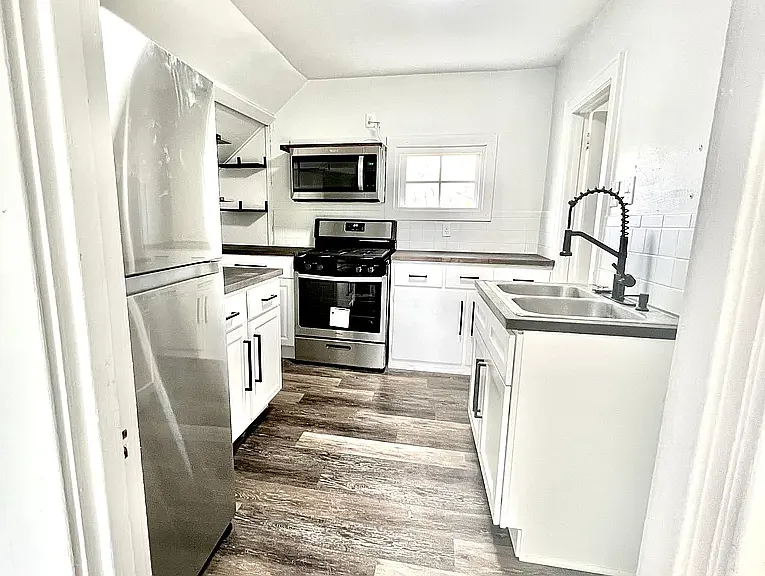 3312 Milwaukee St #2 — Photo 2