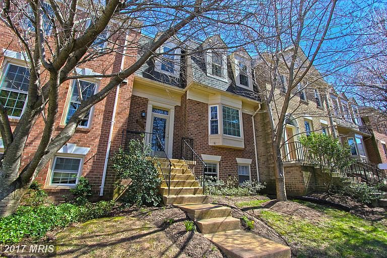 1st image of 4121 Meadow Field Ct
