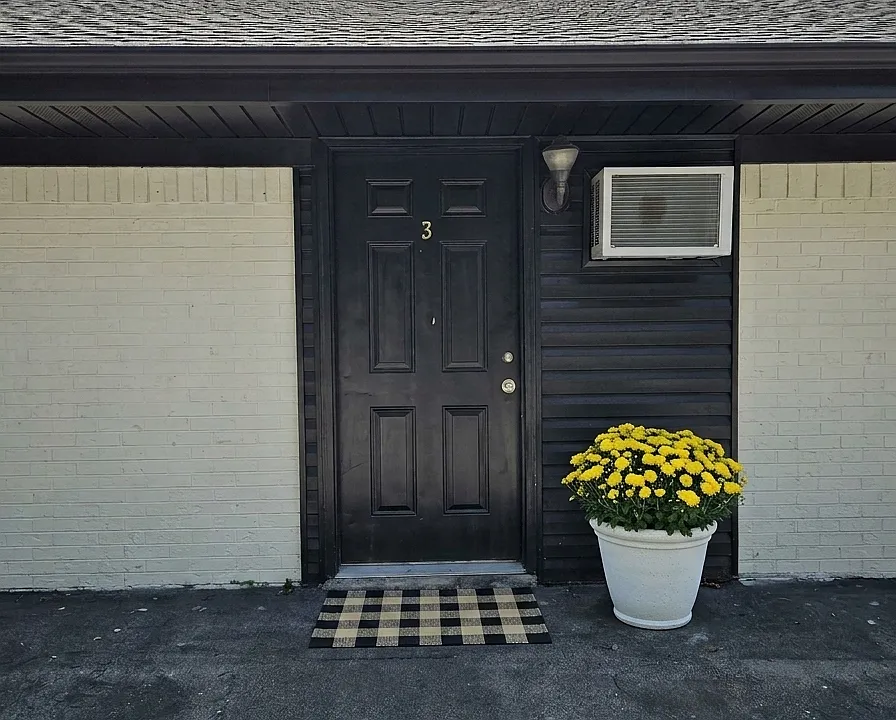 4584 State Highway 73 #3