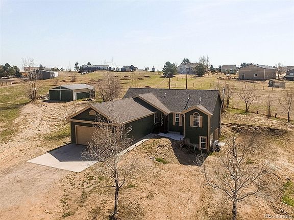 2nd image of 8072 Sun Country Dr