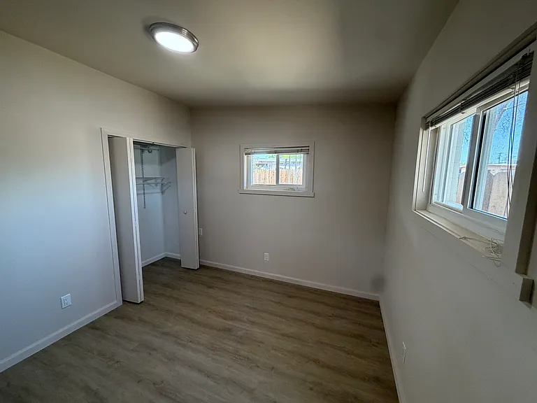909 Elko Way — Photo 8