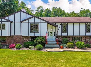 244 Rombout Rd, Pleasant Valley, NY 12569