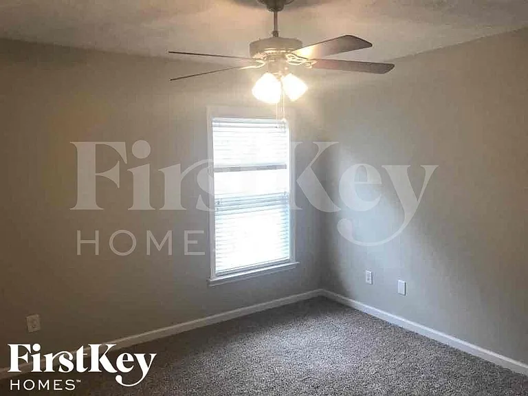 7368 Taloga Ln — Photo 10