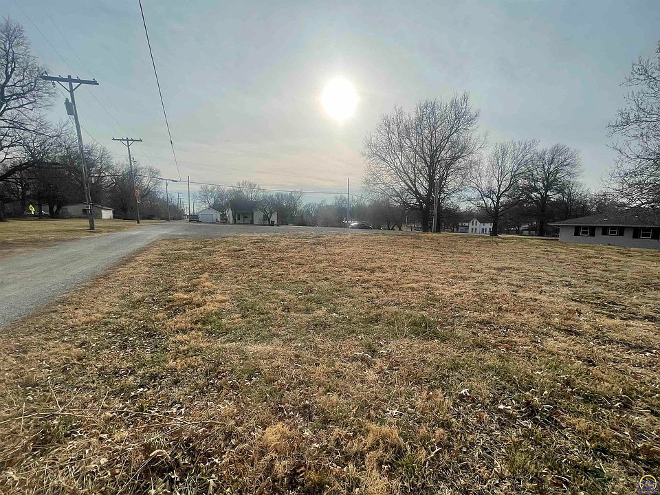 104 W 4th St, Hoyt, KS 66440 MLS 227093 Zillow