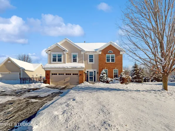 773 Providence Ln, Crystal Lake, IL 60012
