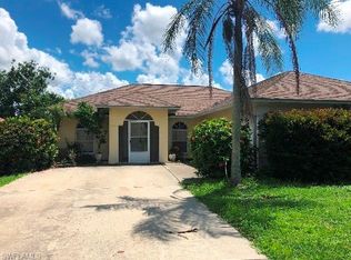 3606 Kent Dr, Naples, FL 34112
