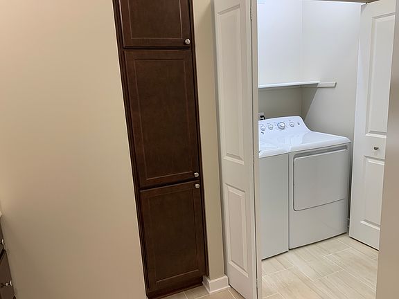 Linen closet in 2nd bath